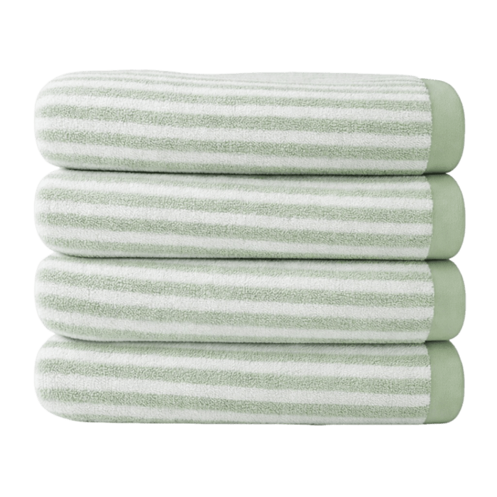 Durable plush 100% cotton towel 600GSM, large 75x150 cm - retains softness wash after wash