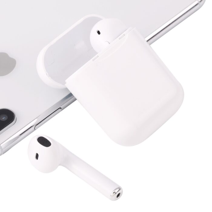 i11 TWS Wireless Earbuds with Magnetic Charging Case, iOS & Android - Image 8