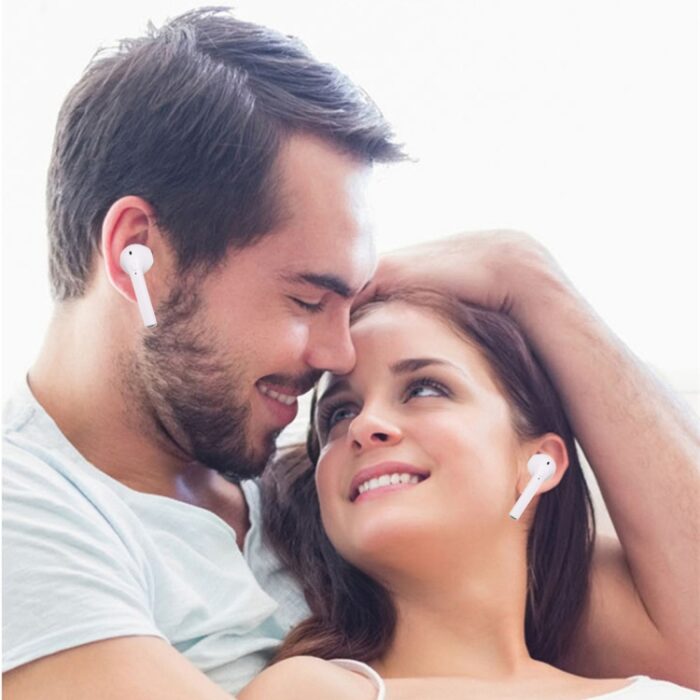 i11 TWS Wireless Earbuds with Magnetic Charging Case, iOS & Android - Image 10