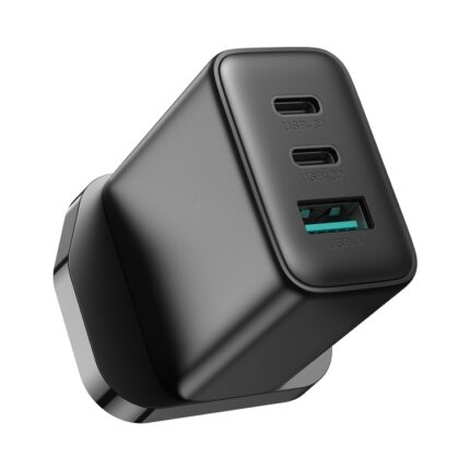 JOYROOM JR-TCF10 32W 3-Port USB-C and USB Fast Charger, UK Plug